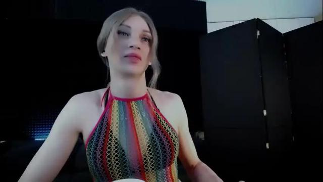 Image 2 of milena_hardy Stream on Chaturbate on 1 month ago