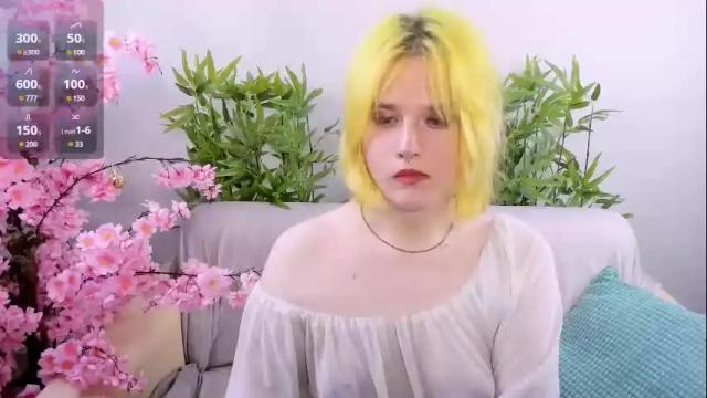 Image 2 of milena_with_secret Stream on Chaturbate on 3 months ago