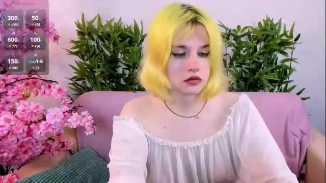 Image 6 of milena_with_secret Stream on Chaturbate on 3 months ago