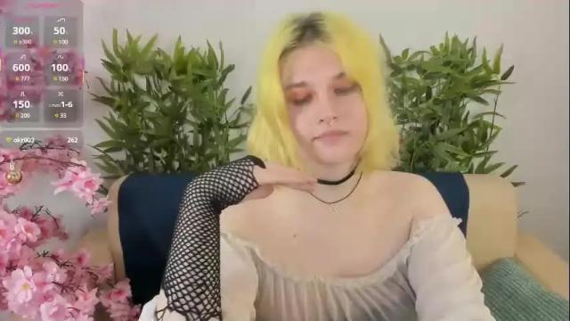Image 4 of milena_with_secret Stream on Chaturbate on 1 month ago