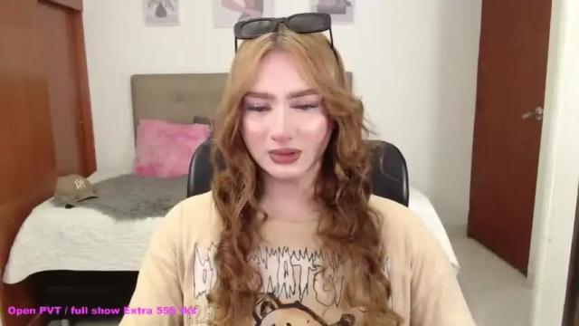 Image 11 of miley_baker Stream on Chaturbate on 13 months ago