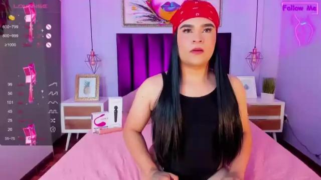 Image 4 of miley_cute_22 Stream on Chaturbate on 17 months ago