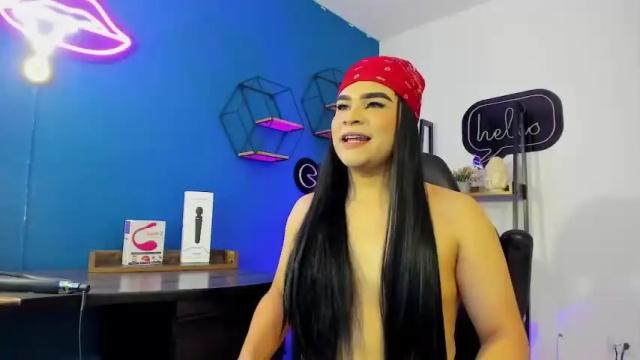 Image 7 of miley_cute_22 Stream on Chaturbate on 17 months ago