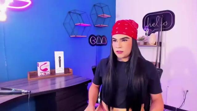 Thumbnail 3, miley_cute_22's Stream at Chaturbate, 17 months ago