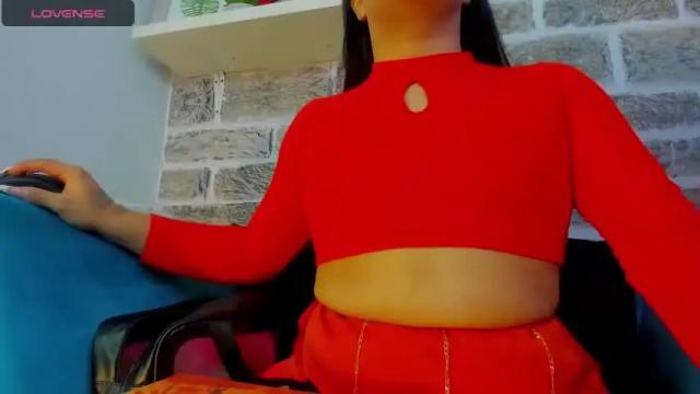 Thumbnail 3, miley_cute_22's Stream at Chaturbate, 16 months ago