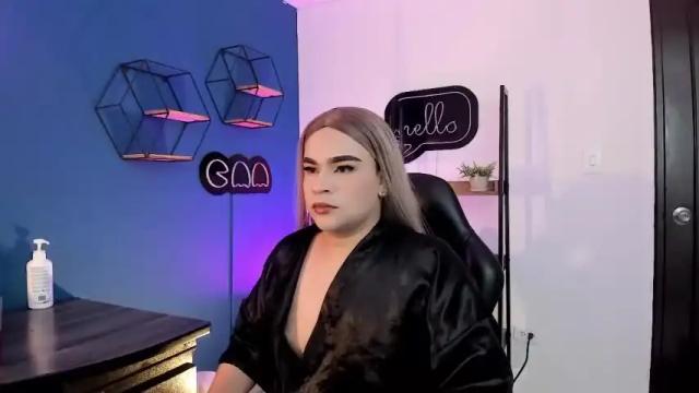 Thumbnail 3, miley_cute_22's Stream at Chaturbate, 16 months ago
