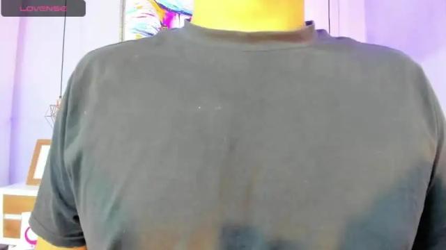 Thumbnail 2, miley_cute_22's Stream at Chaturbate, 15 months ago