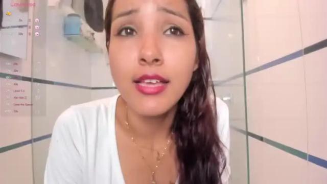 Image 6 of miley_leen Stream on Chaturbate on 17 months ago
