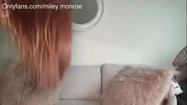 Image 6 of miley_monroee Stream on Chaturbate on 1 day ago