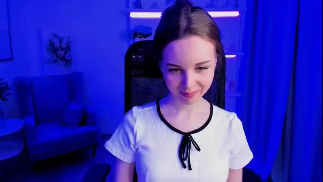 Thumbnail 3, mileygloss's Stream at Chaturbate, 10 days ago