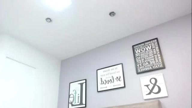 Image 8 of mileyhudson Stream on Chaturbate on 6 days ago