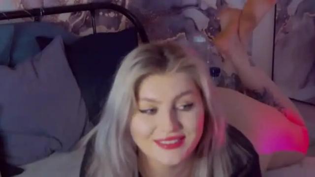 Image 6 of mileymure Stream on Chaturbate on 13 months ago