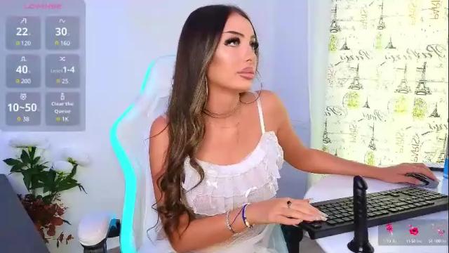 Image 3 of mileysin Stream on Chaturbate on 2 days ago