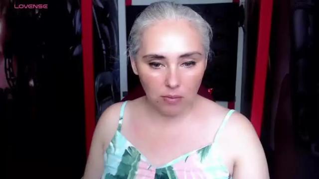 Image 7 of milf__hot_ Stream on Chaturbate on 16 months ago