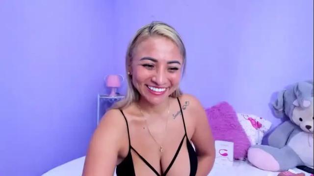 Image 4 of milf_bigass_ Stream on Chaturbate on 1 month ago