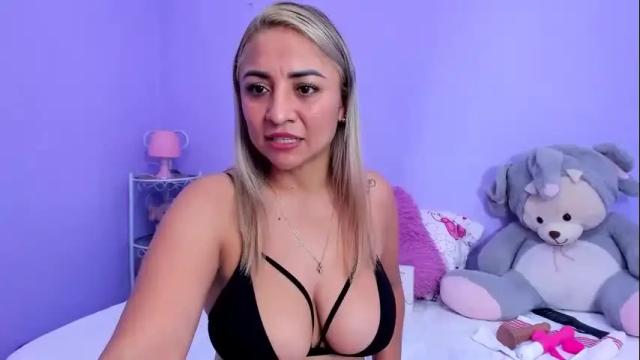 Image 8 of milf_bigass_ Stream on Chaturbate on 1 month ago