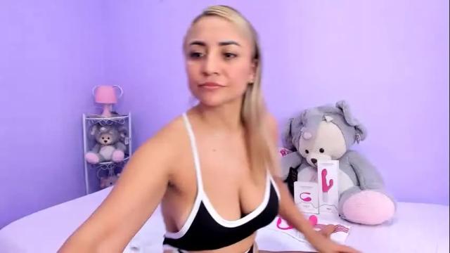 Image 4 of milf_bigass_ Stream on Chaturbate on 1 month ago