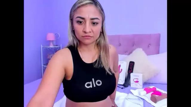 Image 4 of milf_bigass_ Stream on Chaturbate on 1 month ago