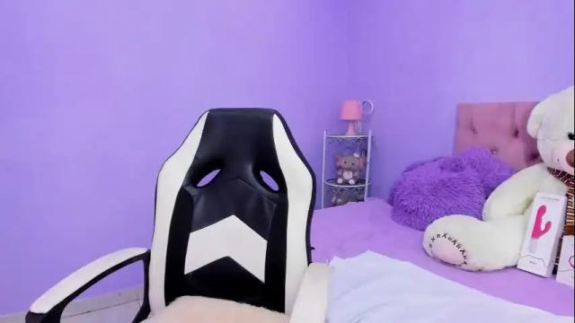 Image 6 of milf_bigass_ Stream on Chaturbate on 12 days ago