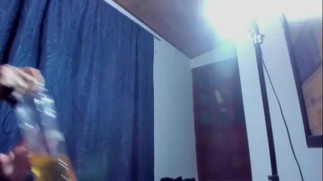 Image 3 of milf_brend Stream on Chaturbate on 11 days ago