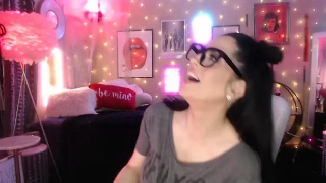 Image 6 of milf_lacey Stream on Chaturbate on 1 month ago