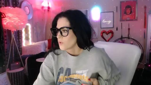 Thumbnail 1, milf_lacey's Stream at Chaturbate, 1 month ago