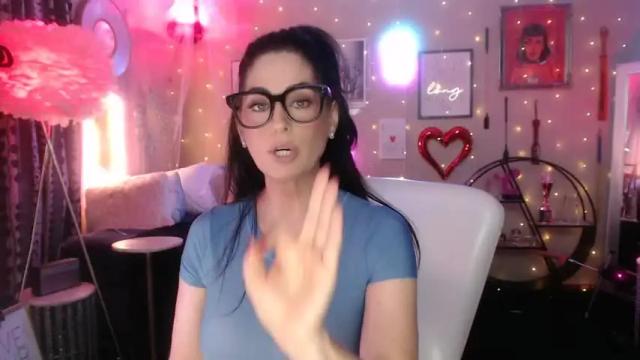 Image 4 of milf_lacey Stream on Chaturbate on 15 days ago