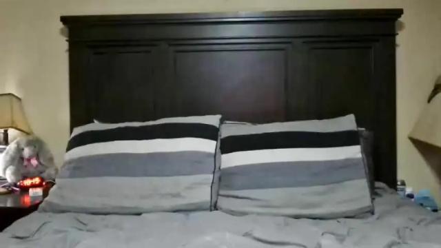 Thumbnail 2, milf_rayleexxx's Stream at Chaturbate, 14 months ago