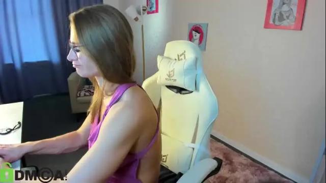 Image 3 of milf_tea Stream on Chaturbate on 1 month ago