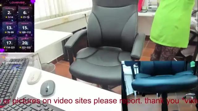 Image 3 of milf_viktoria Stream on Chaturbate on 1 month ago