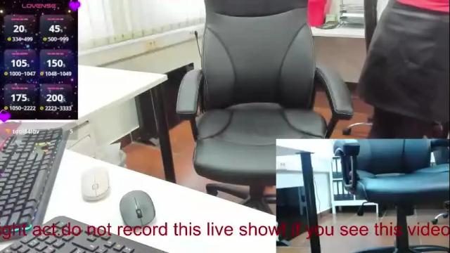 Image 8 of milf_viktoria Stream on Chaturbate on 10 days ago