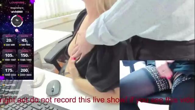 Image 3 of milf_viktoria Stream on Chaturbate on 10 days ago