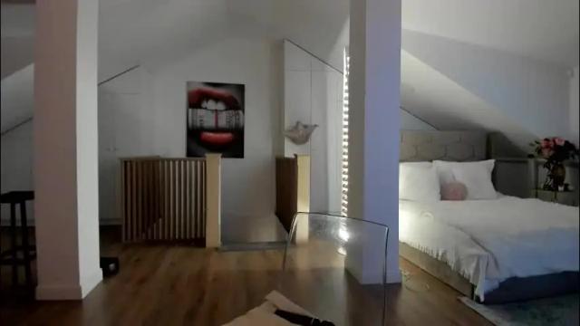 Thumbnail 3, milfblondy's Stream at Chaturbate, 1 month ago