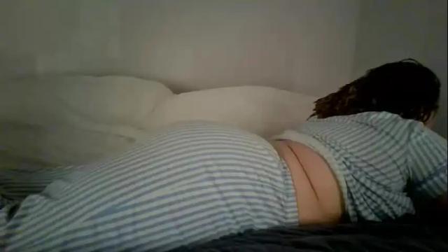 Thumbnail 1, milfshakelounge's Stream at Chaturbate, 5 months ago