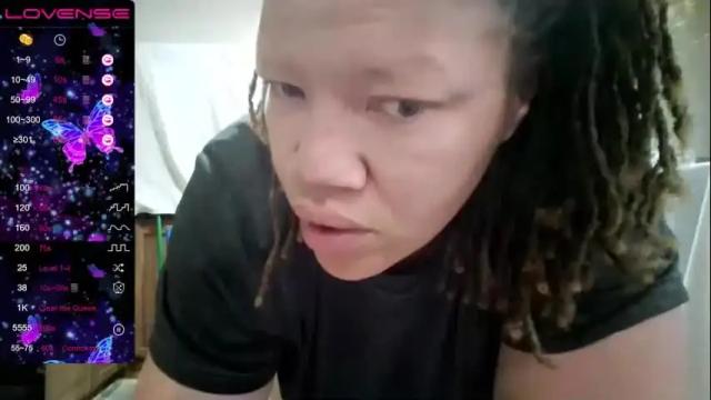 Thumbnail 1, milfshakelounge's Stream at Chaturbate, 2 months ago