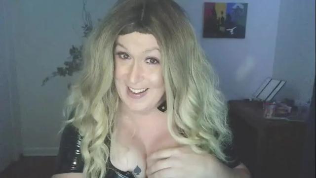 Image 12 of milfy_autumn Stream on Chaturbate on 12 days ago