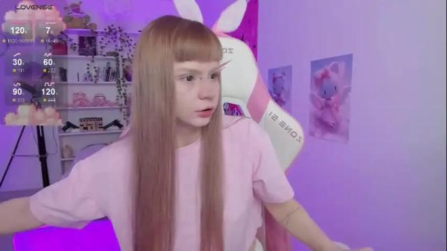 Image 4 of miliameow Stream on Chaturbate on 1 month ago