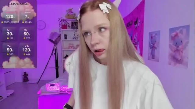Image 3 of miliameow Stream on Chaturbate on 1 month ago