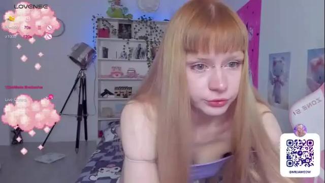 Image 8 of miliameow Stream on Chaturbate on 22 days ago