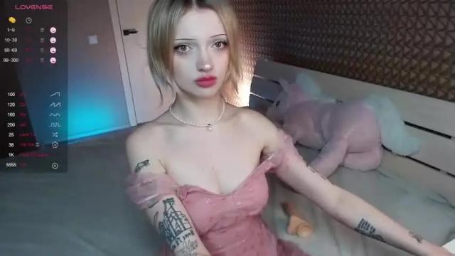 Image 4 of milinamarvelous Stream on Chaturbate on 14 months ago