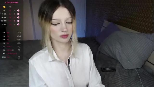 Image 12 of milinamarvelous Stream on Chaturbate on 1 month ago