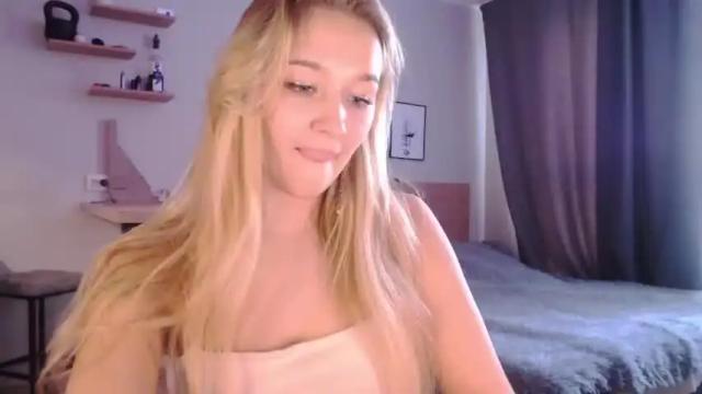 Image 11 of milk_bunny_ Stream on Chaturbate on 17 months ago
