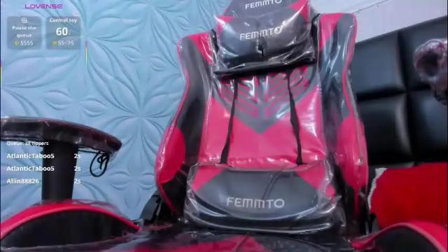 Thumbnail 3, milk_max18's Stream at Chaturbate, 1 month ago