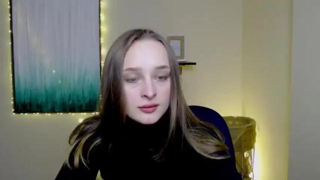 Image 2 of milka_shy Stream on Chaturbate on 17 months ago