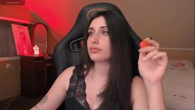 Image 8 of milkmiracle Stream on Chaturbate on 7 months ago