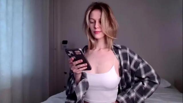 Image 2 of milky__way_ Stream on Chaturbate on 17 days ago