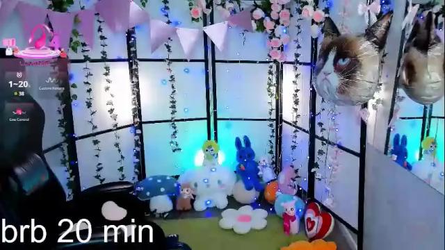 Image 3 of milkycute Stream on Chaturbate on 1 month ago