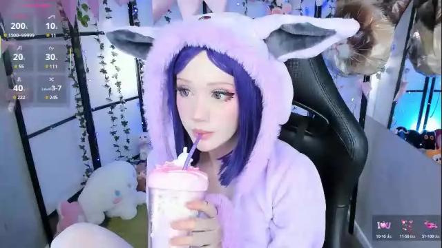 Image 2 of milkycute Stream on Chaturbate on 15 days ago