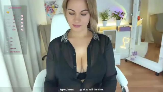 Image 4 of milla_kuni Stream on Chaturbate on 16 months ago