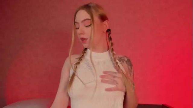 Image 3 of milla_remmy Stream on Chaturbate on 1 month ago